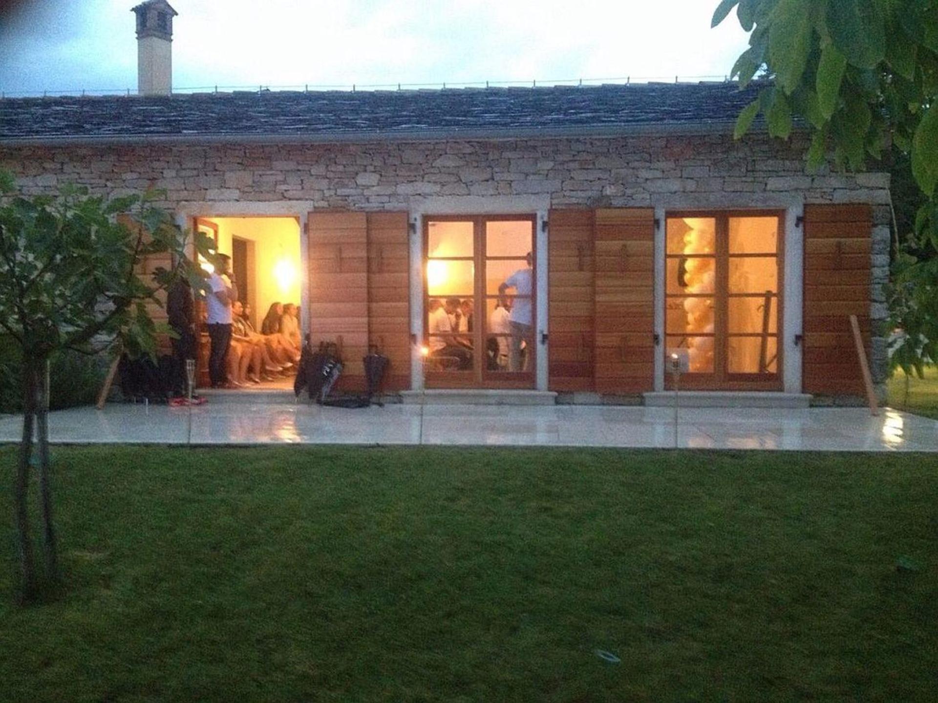 Villa Poropati, Groznjan, Istria - Luxury Countryside Estate For Up To 19 Persons - Large Pool Of 80M2 With Kids Section Екстериор снимка