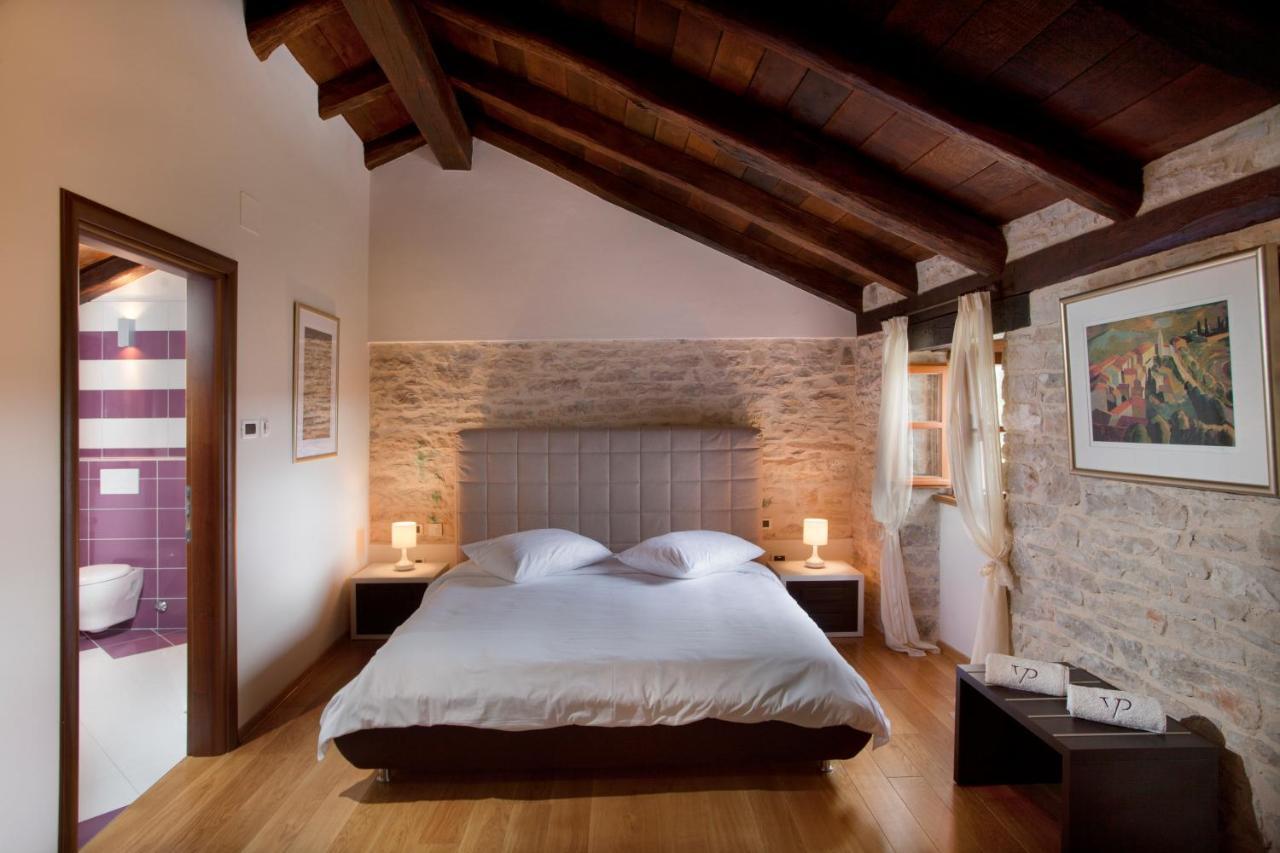 Villa Poropati, Groznjan, Istria - Luxury Countryside Estate For Up To 19 Persons - Large Pool Of 80M2 With Kids Section Екстериор снимка